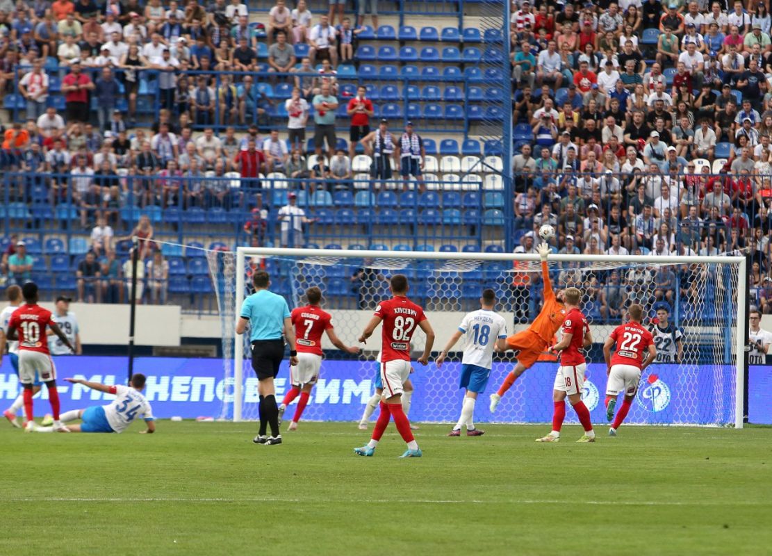 Факел выиграл. Факел выиграл. Енисей - факел 0-1. Факел. Гонгадзе факел воронеж.
