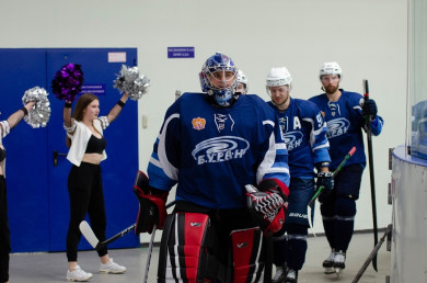 Хоккеисты «Бурана» начали сезон с поражения от чемпиона ВХЛ