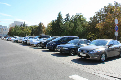 Движение и парковку в центре Воронежа запретят из-за матча «Факела»