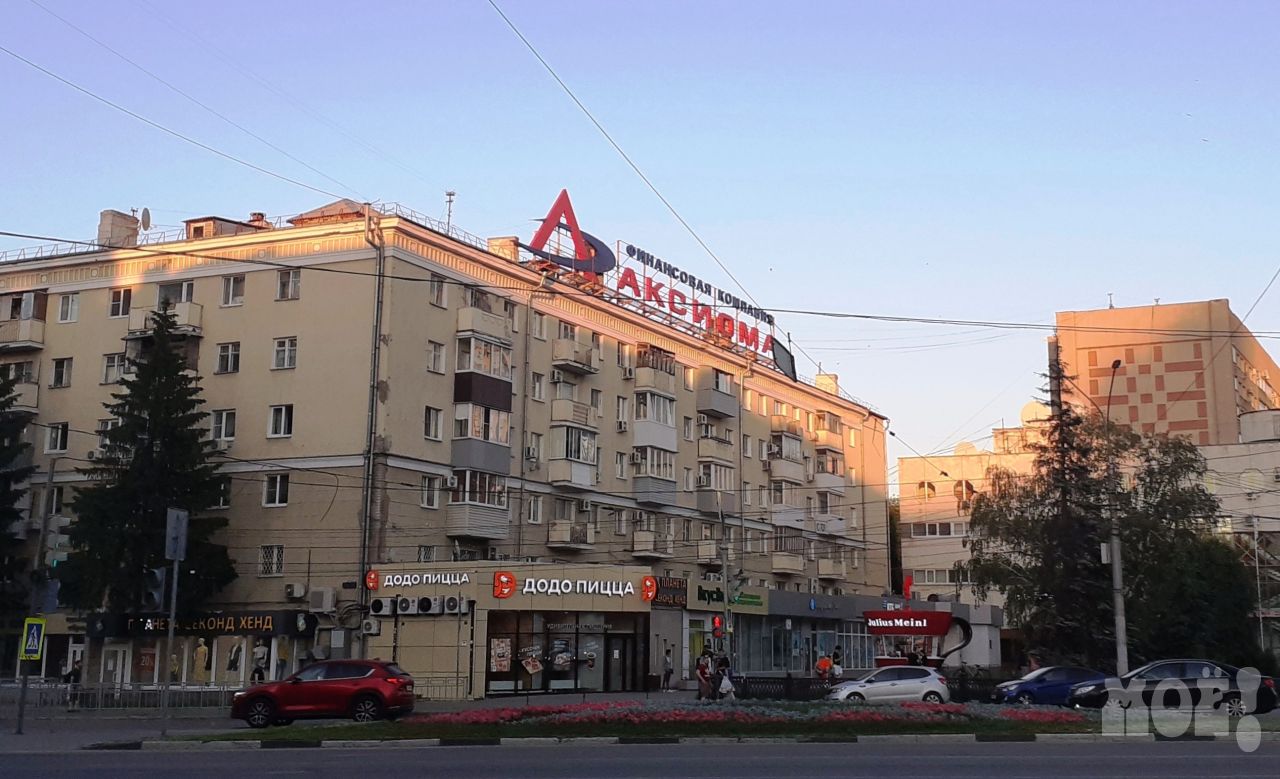 Мэрию предупредили о необходимости убрать из центра Воронежа крупную рекламную конструкцию «Аксиомы»
