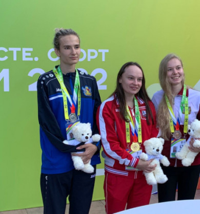 Воронежская пловчиха взяла пять медалей на играх паралимпийцев 