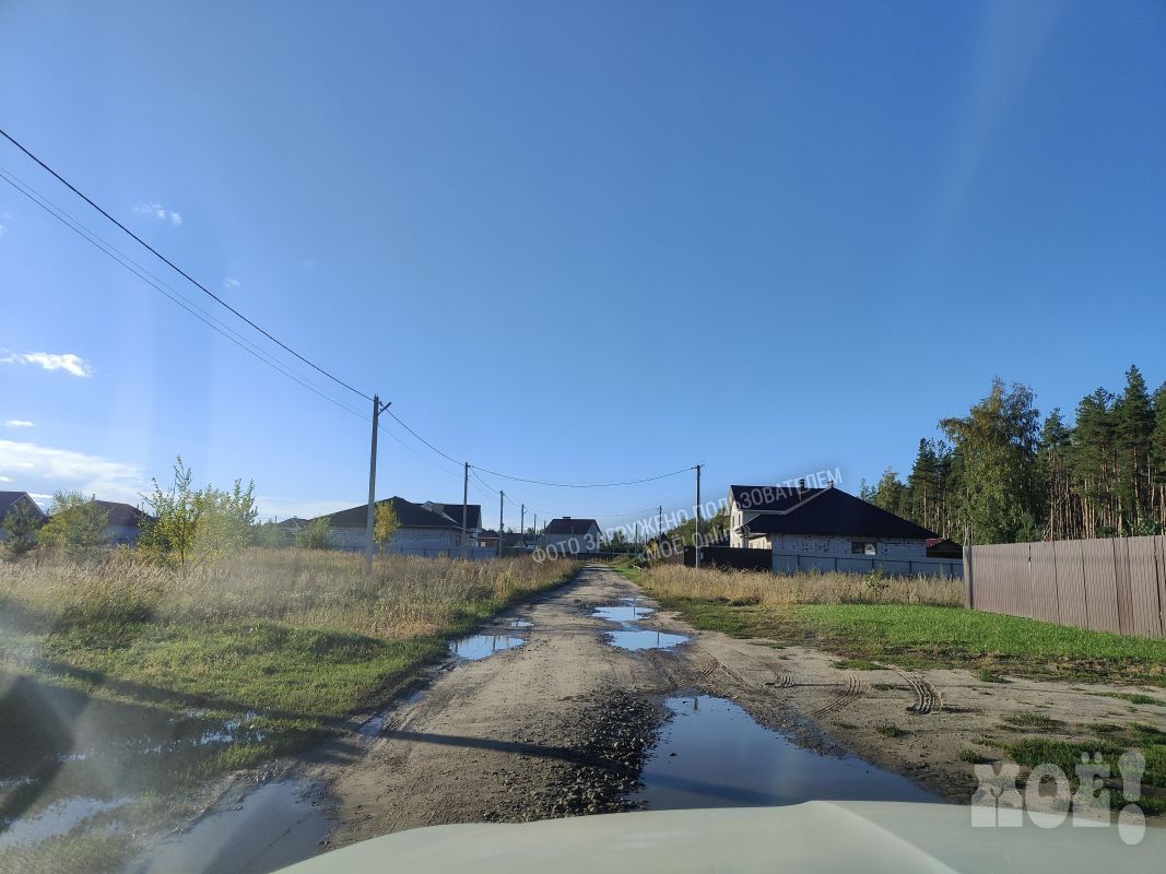 Жители села под Воронежем пожаловались на разбитые дороги