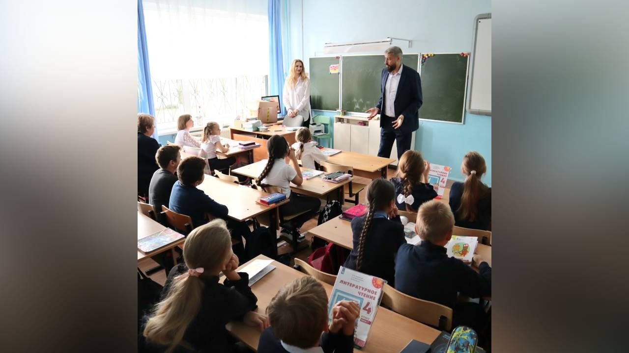 Специалисты «ТНС энерго Воронеж» провели урок энергобезопасности и энергосбережения для школьников