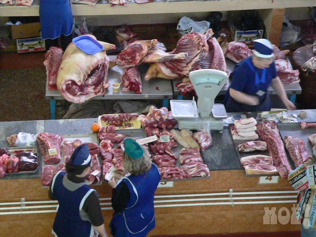 В воронежских магазинах нашли более 100 килограммов опасного мяса