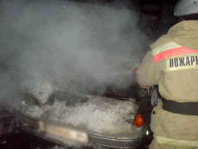 В Воронеже 22-летний водитель получил ожоги при возгорании легковушки