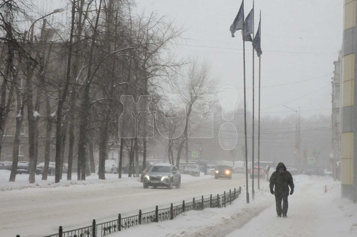 Штормовой ветер накроет Воронежскую область