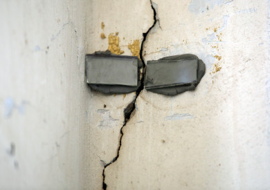 Воронежцы задыхаются от запаха газа в доме, который не ремонтировали 85 лет