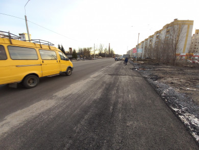 Воронежцы показали, как идёт ремонт оживлённой дороги в Железнодорожном районе