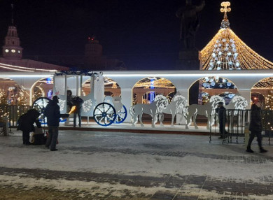 Пропускной режим отменили на новогодней площади Ленина