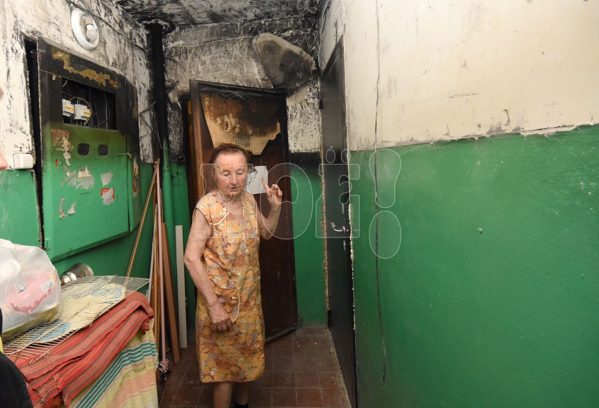 <p>Так выглядел подъезд дома после взрыва</p>