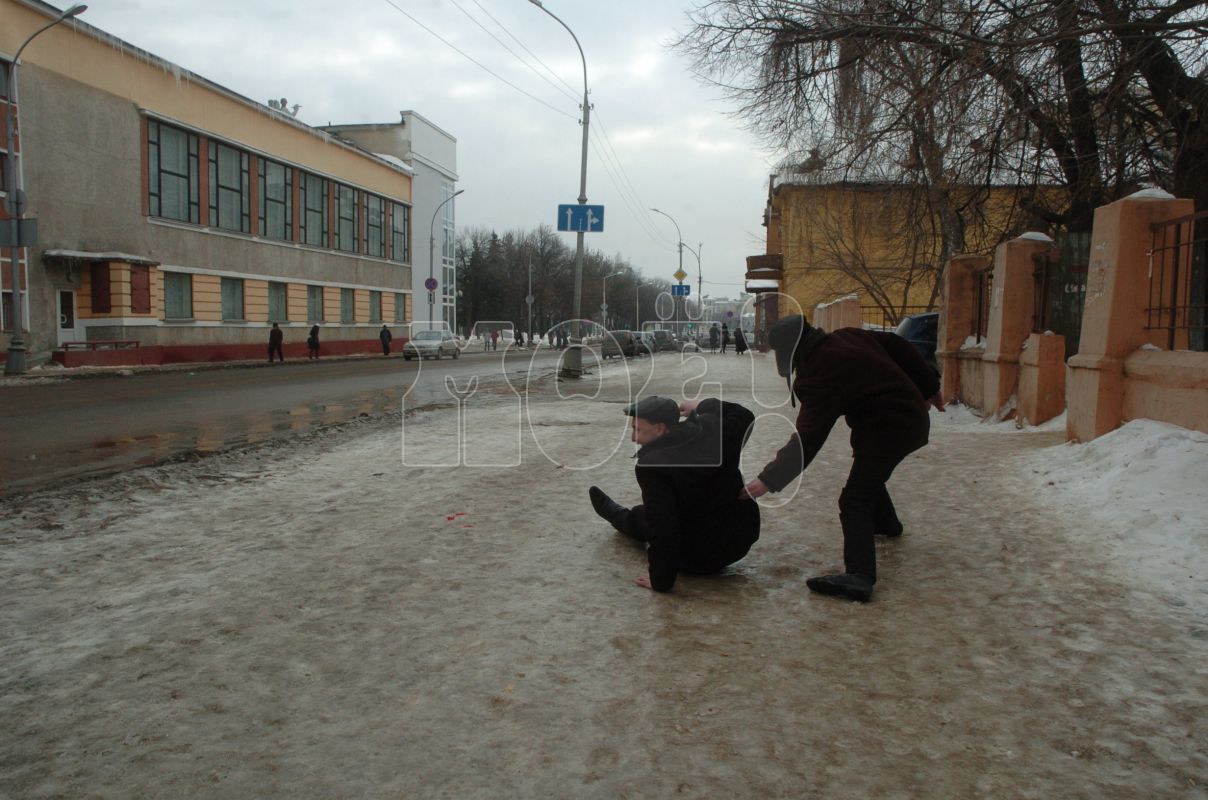 Улицы Воронежа превратились в каток из-за ледяного дождя
