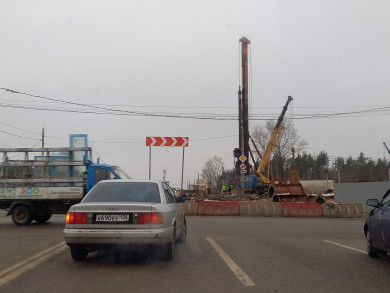 Началось строительство ещё одного моста Остужевской развязки