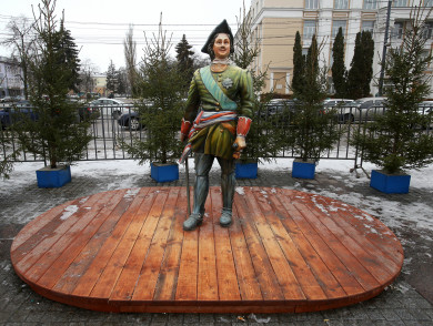 Приказ о переносе Нового года с 1 сентября на 1 января Пётр I подписал в Воронеже?