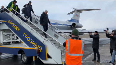 Воронежский губернатор прилетел на встречу с Рамзаном Кадыровым в Грозный