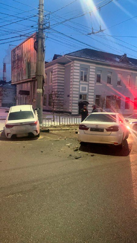 Две автомобилистки пострадали в&nbsp;ДТП с&nbsp;участием иномарок в&nbsp;Воронеже