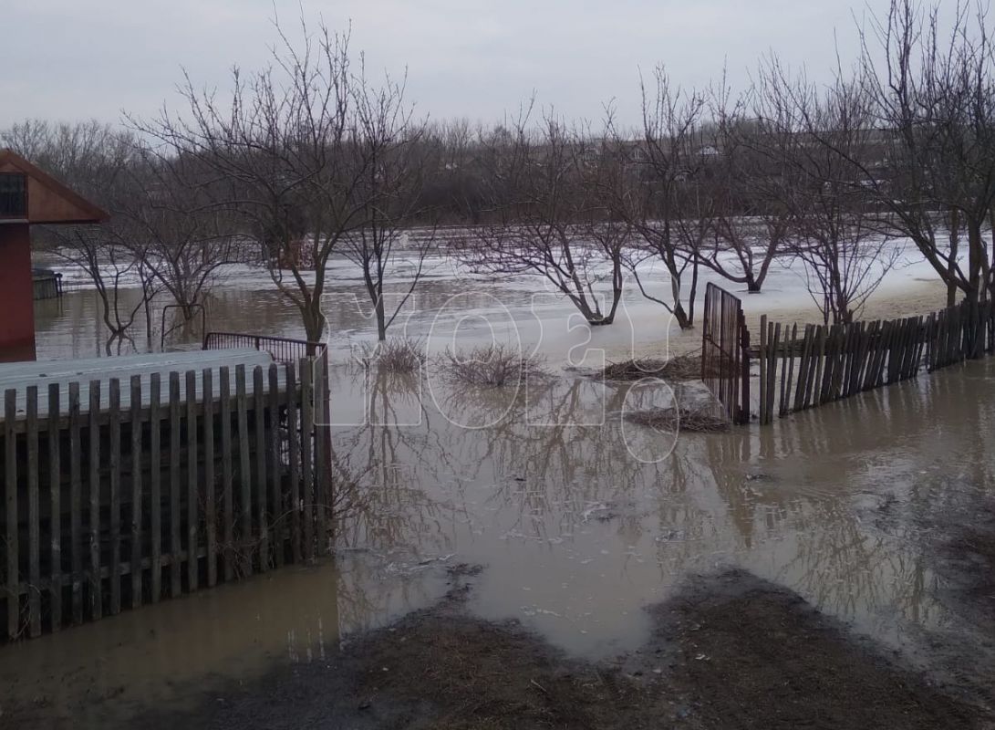 <p>Последствия потопа в селе Новомарковка&nbsp;</p>