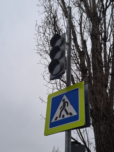 На опасном перекрёстке в Советском районе не работают светофоры
