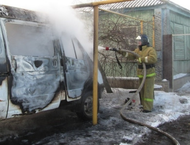 «ГАЗель» сгорела в Воронеже 