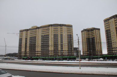 В одном из воронежских ЖК перекроют парковку и запретят проезд