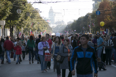 От утраты статуса миллионника Воронеж спасают только мигранты