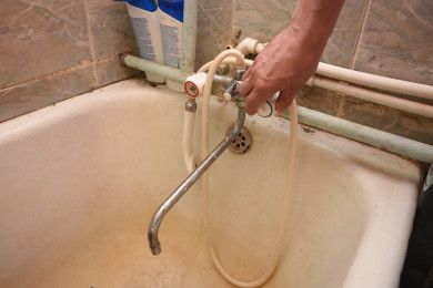 Вода пропала в воронежском посёлке и ЖК