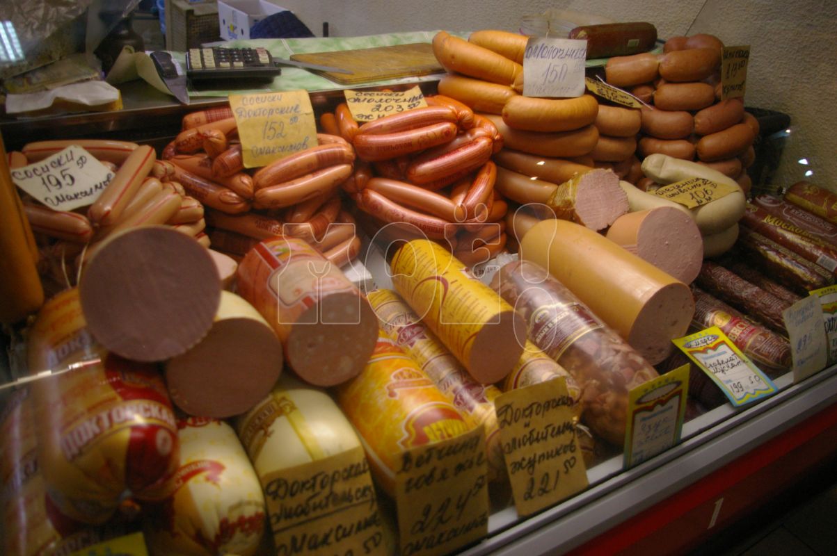 Сосиски с&nbsp;лекарством для&nbsp;птиц нашли в&nbsp;Воронежской области