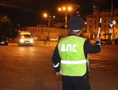 Полицейские устроят массовые проверки водителей в Воронежской области