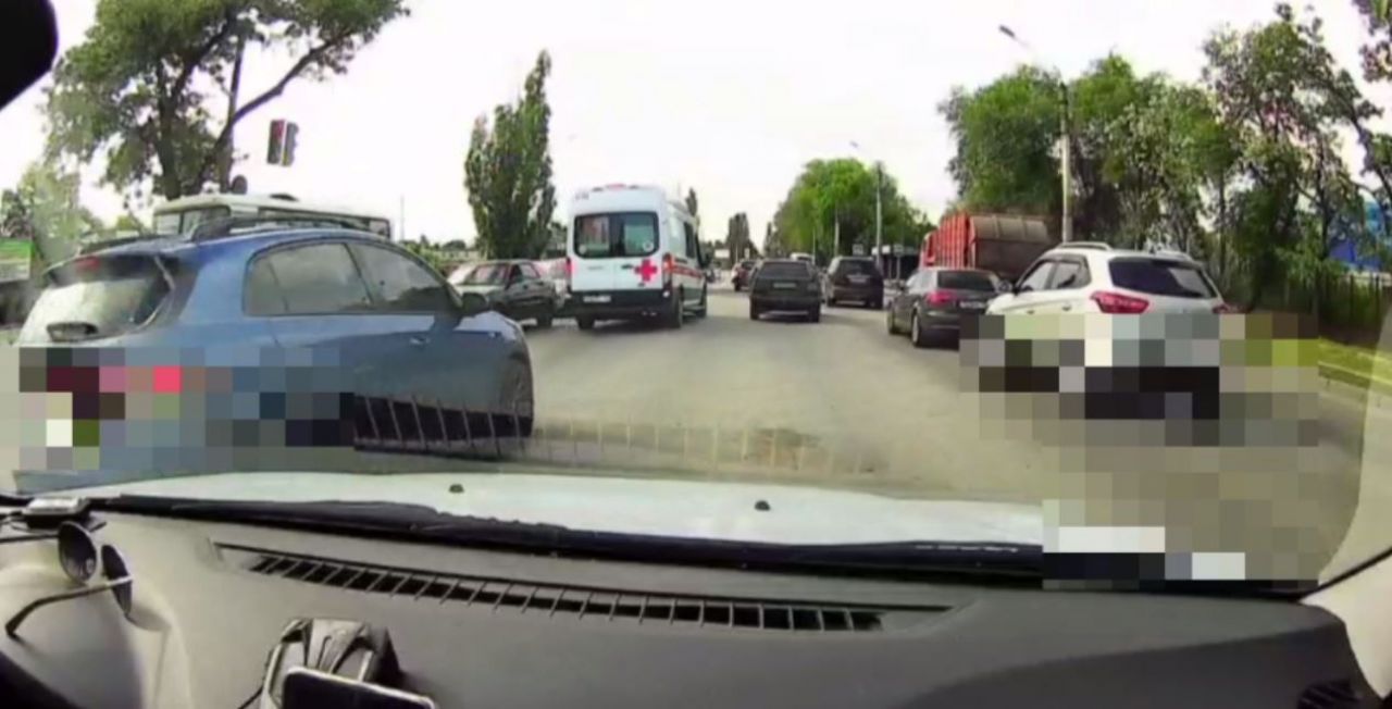 Смена водителей скорой помощи