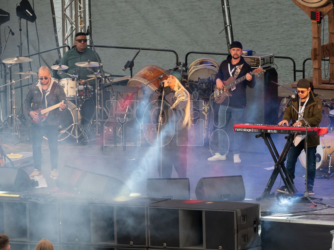 Выступившая на Платоновском фестивале певица из Грузии: «Я боялась, что&nbsp;педагог по&nbsp;вокалу меня сломает»