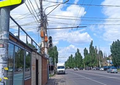 Неработающие светофоры три дня осложняли жизнь пешеходам в Воронеже