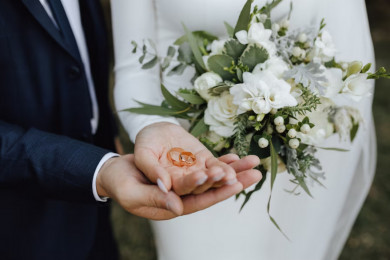 Исследование показало, сколько россияне минимально готовы потратить на свадьбу