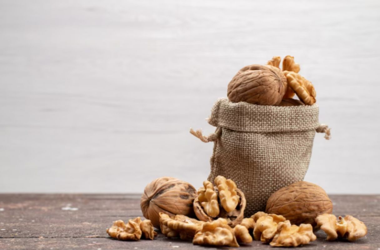 Воронежцам рассказали, как размножить грецкий орех и&nbsp;ухаживать за&nbsp;цикламеном