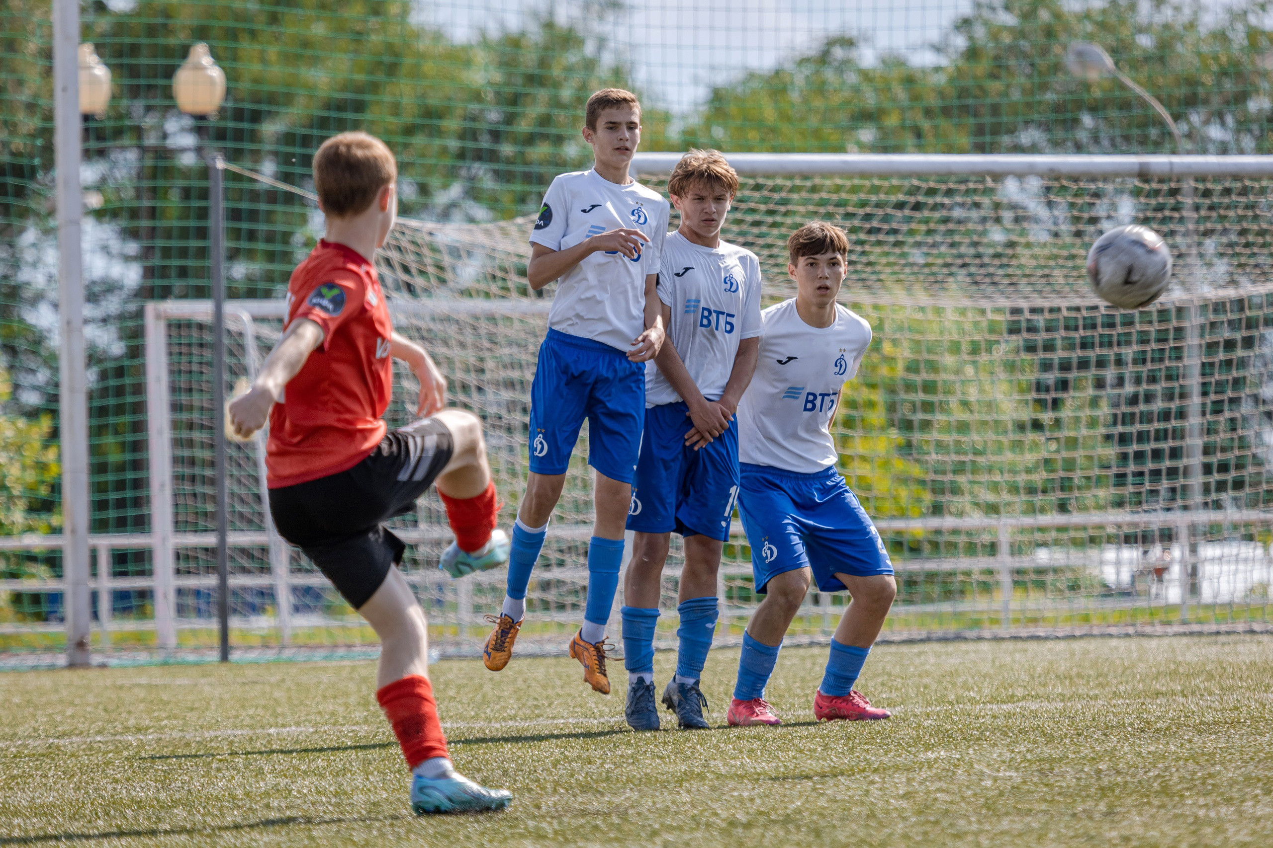Где в&nbsp;Воронеже из&nbsp;вашего ребёнка сделают звезду российского футбола