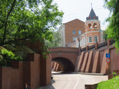 На двух улицах в центре Воронежа временно закроют движение