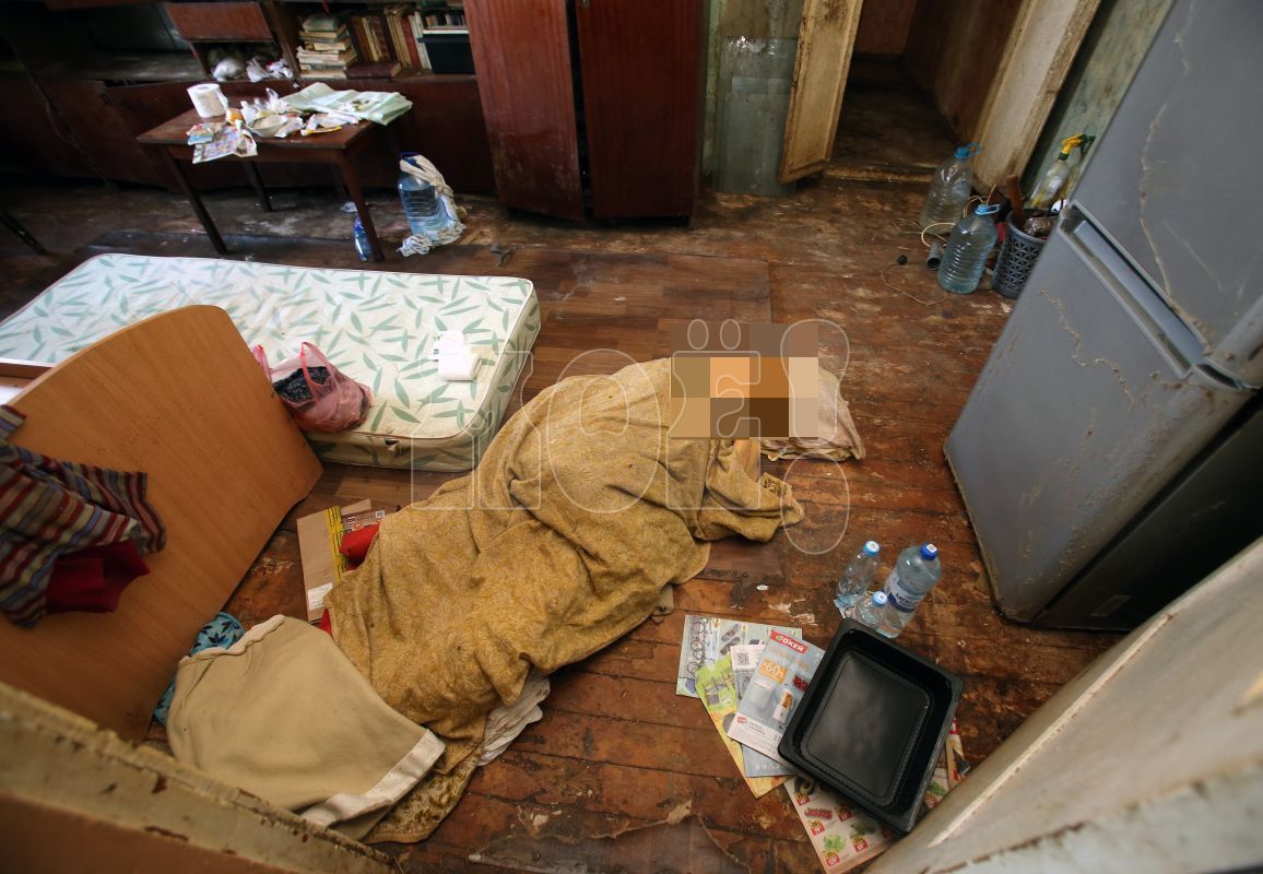 Воронежская пенсионерка, лежащая среди клопов и&nbsp;тараканов, умерла