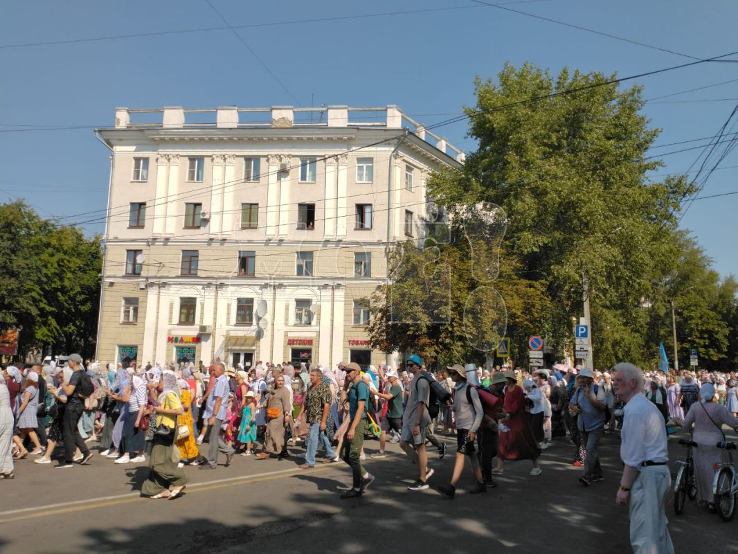 В Воронеже начался крестный ход