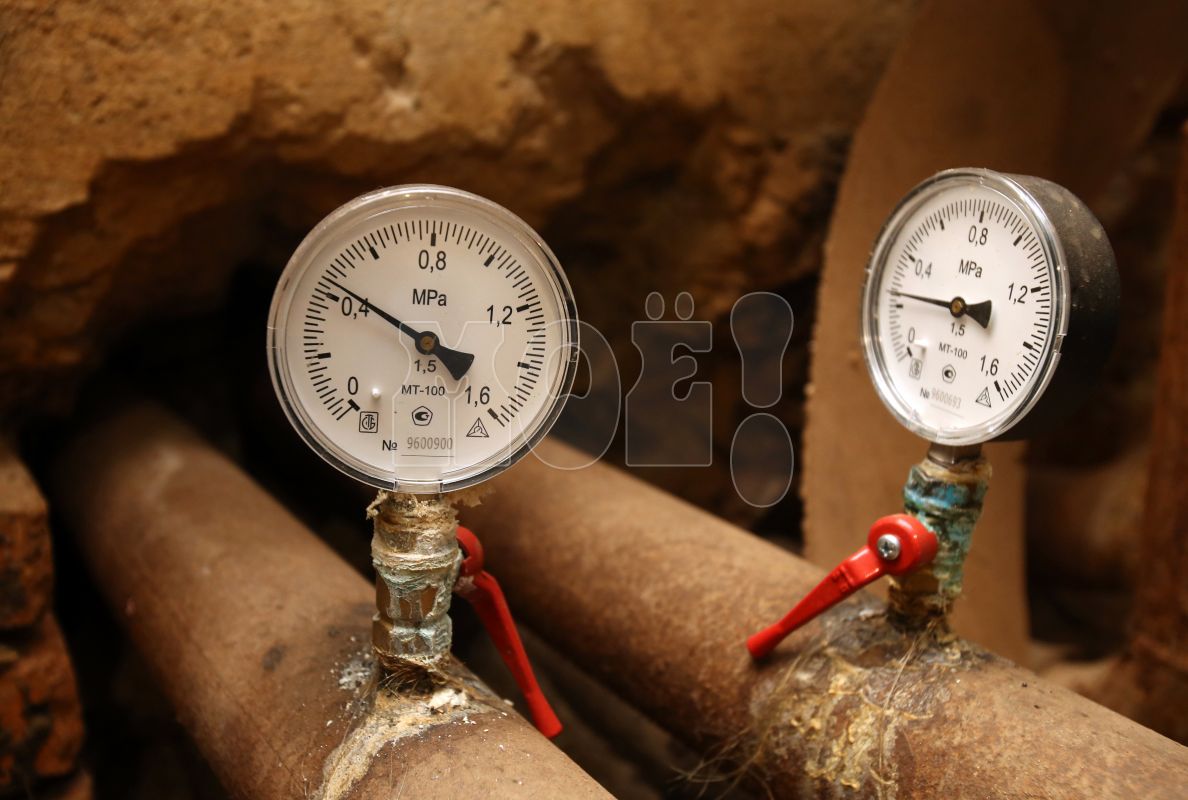 «Когда дадут искупаться?!»: воронежцы пожаловались на грязную воду после массового отключения