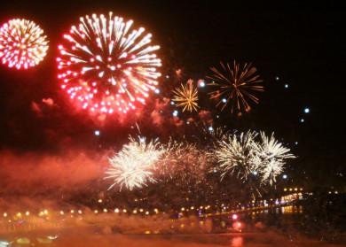 «Салюта не будет»: губернатор отменил праздничные фейерверки на День города в Воронеже