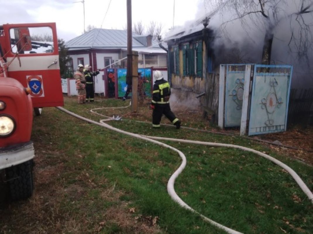 Мужчина сгорел при пожаре, уничтожившем жилой дом в Воронежской области