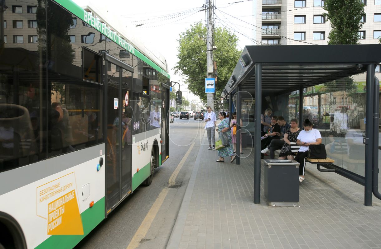 Экраны умных остановок покажут воронежцам движение пригородных автобусов