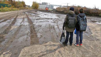 Воронежцы: «Почему наши дети должны топать в школу по грязи?»