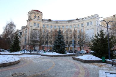 Бастрыкин поручил возбудить уголовное дело из-за поджогов сталинки на Депутатской 