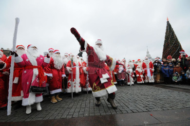 Золотые слова: во сколько воронежцам обойдётся вызов Деда Мороза на дом 