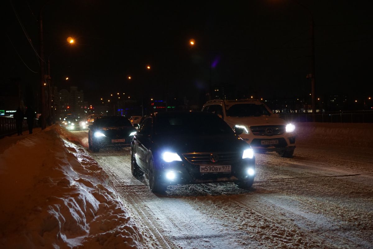 9-балльные пробки сковали Воронеж