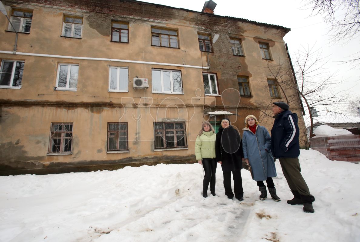 «До капремонта, которого мы ждём уже десять лет, наш дом точно не&nbsp;дотянет»