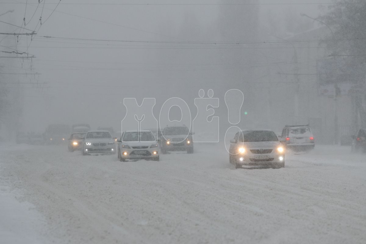 О сильном снегопаде на&nbsp;федеральной трассе предупредили воронежских автомобилистов