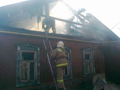 Пропановый баллон разорвался во время пожара в воронежском селе