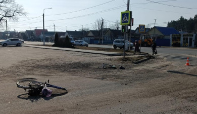 Велосипедист погиб под колёсами иномарки в Воронежской области