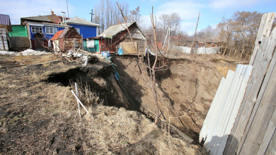 «Беги, а то вместе с домом в овраг улетишь!»: как жители воронежского райцентра спаслись от оползня
