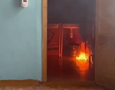 Пожар начался в воронежской школе во время урока: видео